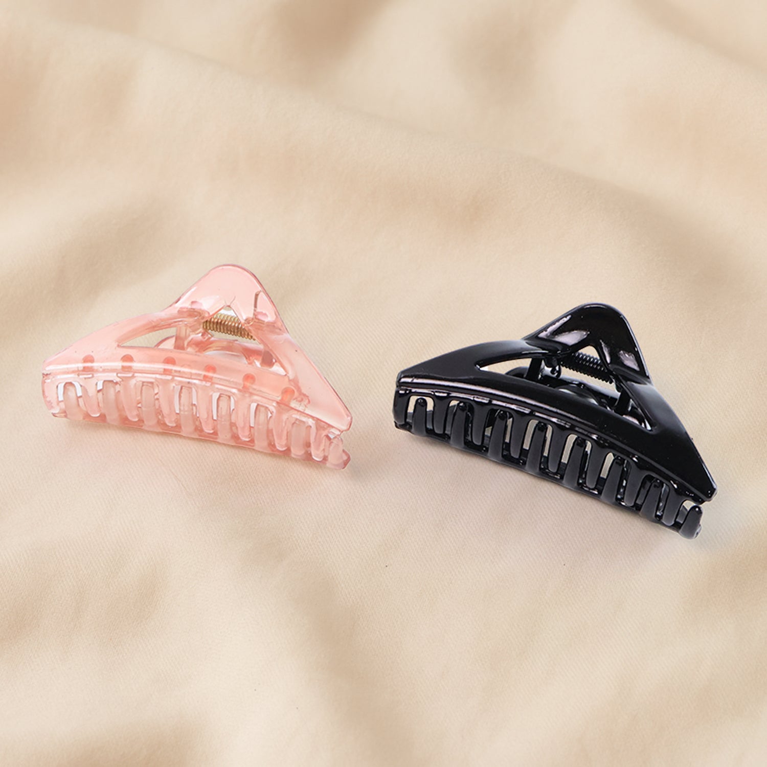 Triangle Shape Mix Color Plastic Hair Claw Clip  1 Pc Durable Grip For Women And Girls Wukusy