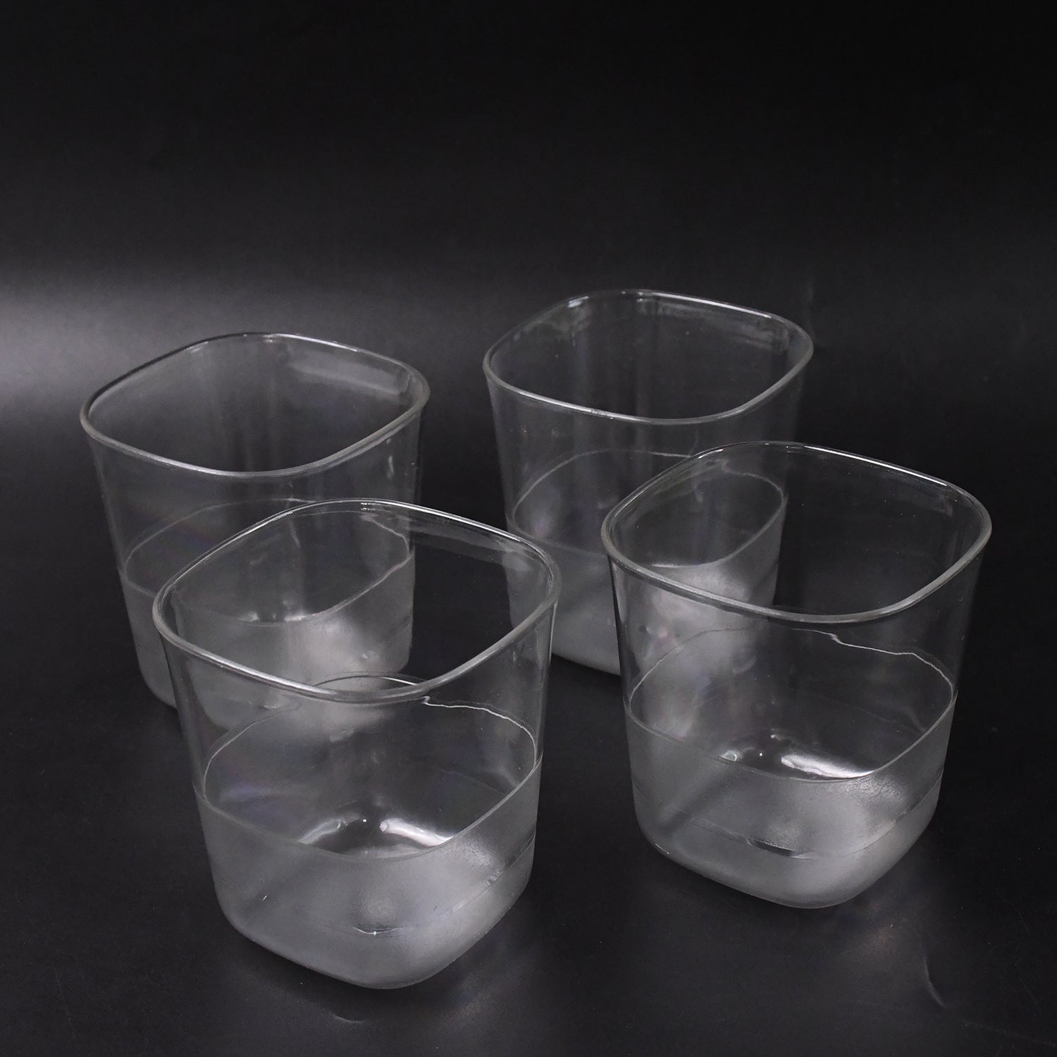 Transparent Stylish Premium Jug With Elegant Handle (2000 Ml Jug Approx  4 Pcs Plastic Glass) Wukusy