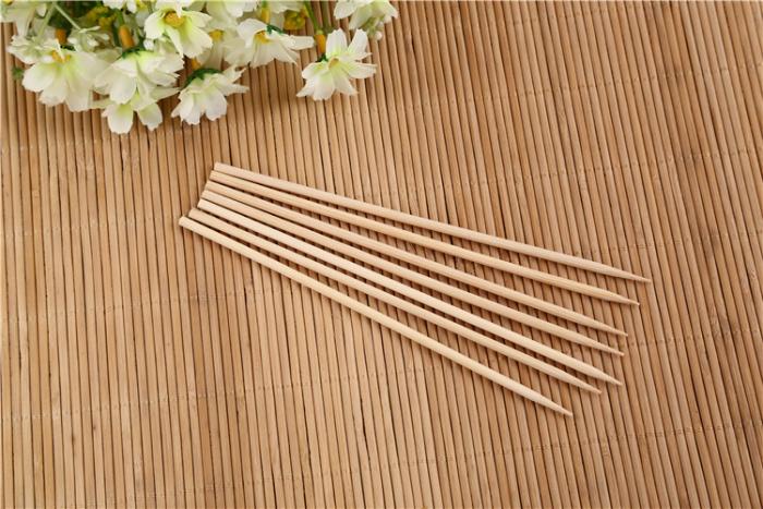 1107 Camping Wooden Color Bamboo Bbq Skewers Barbecue Shish Kabob Sticks Fruit Kebab Meat Party Fountain Bamboo Bbq Sticks Skewers Wooden (30cm) Wukusy