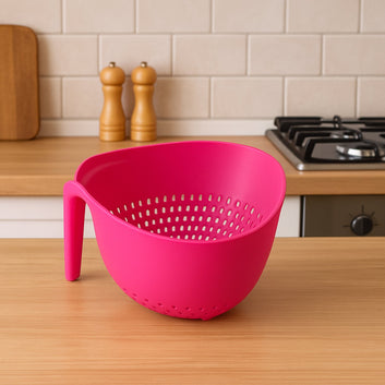 Supermom Premium Multipurpose Triangular Kitchen Colander (1 Pc) Wukusy