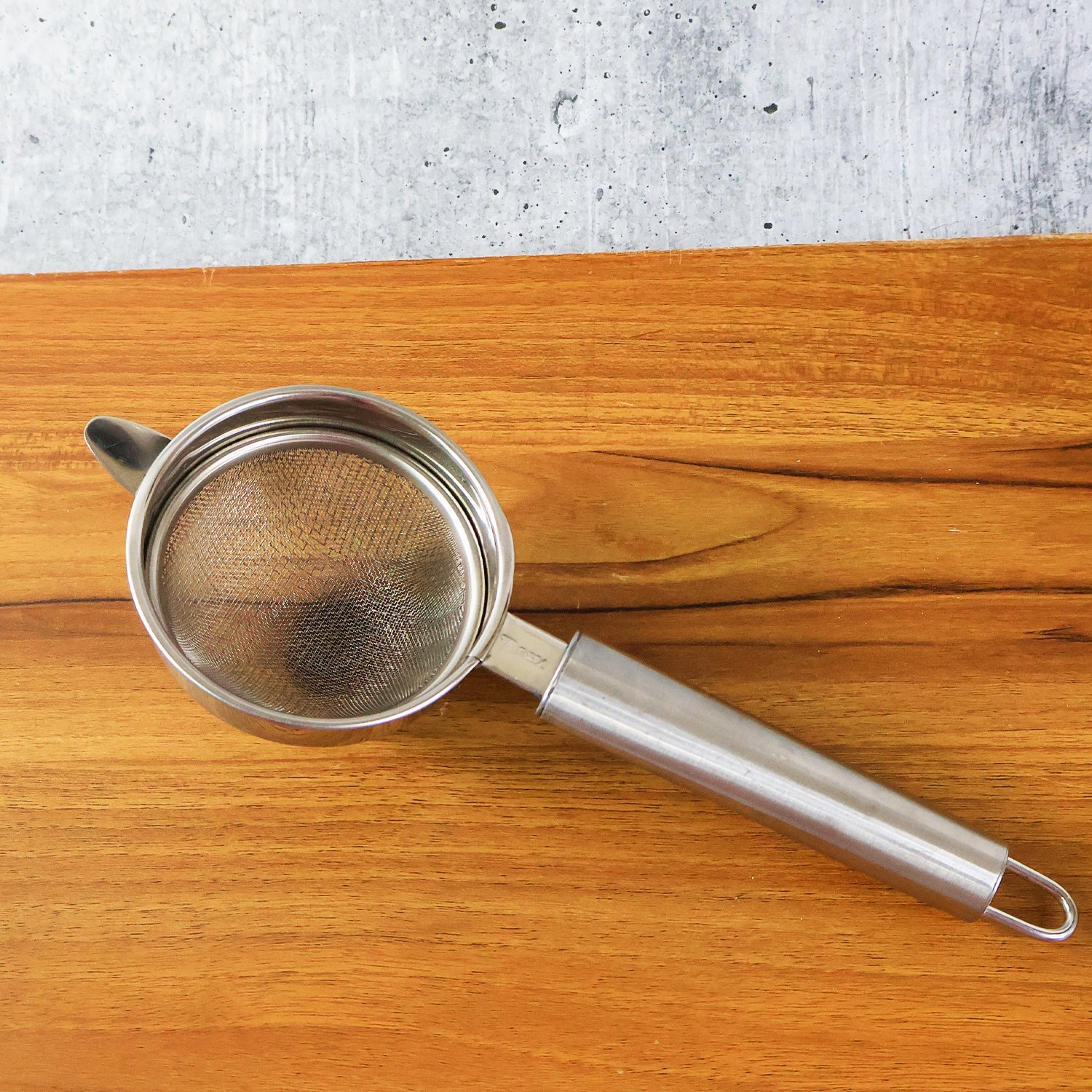 Supermom Medium Euro Mesh Strainer (1 Pc) Wukusy