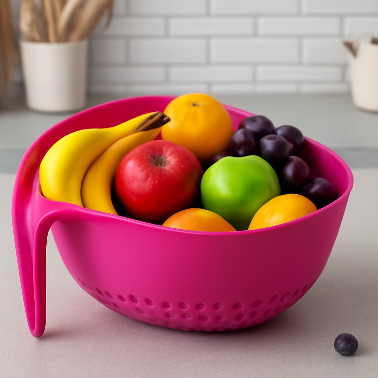 Supermom Premium Multipurpose Triangular Kitchen Colander (1 Pc) Wukusy