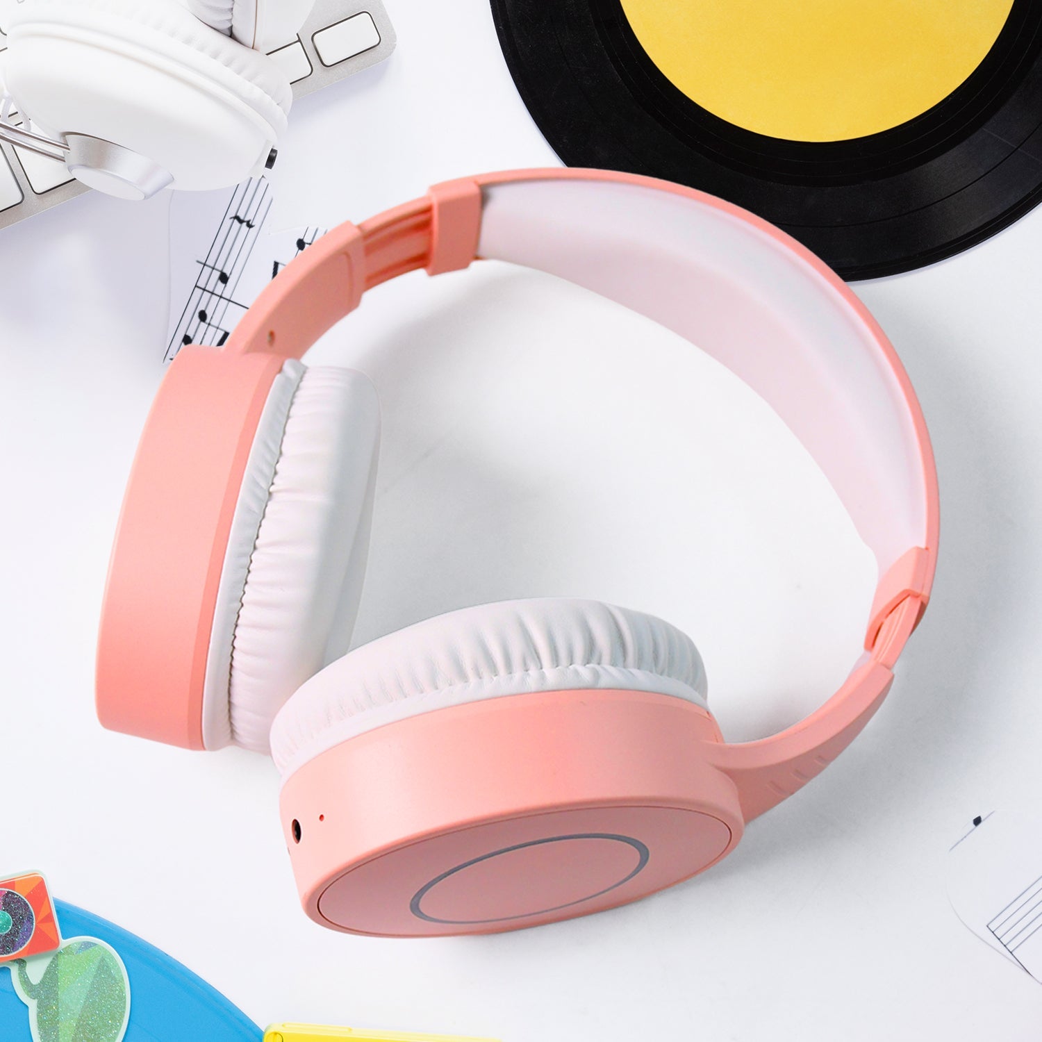 Wireless Over-ear Bluetooth Headphones (Zw-053) Wukusy