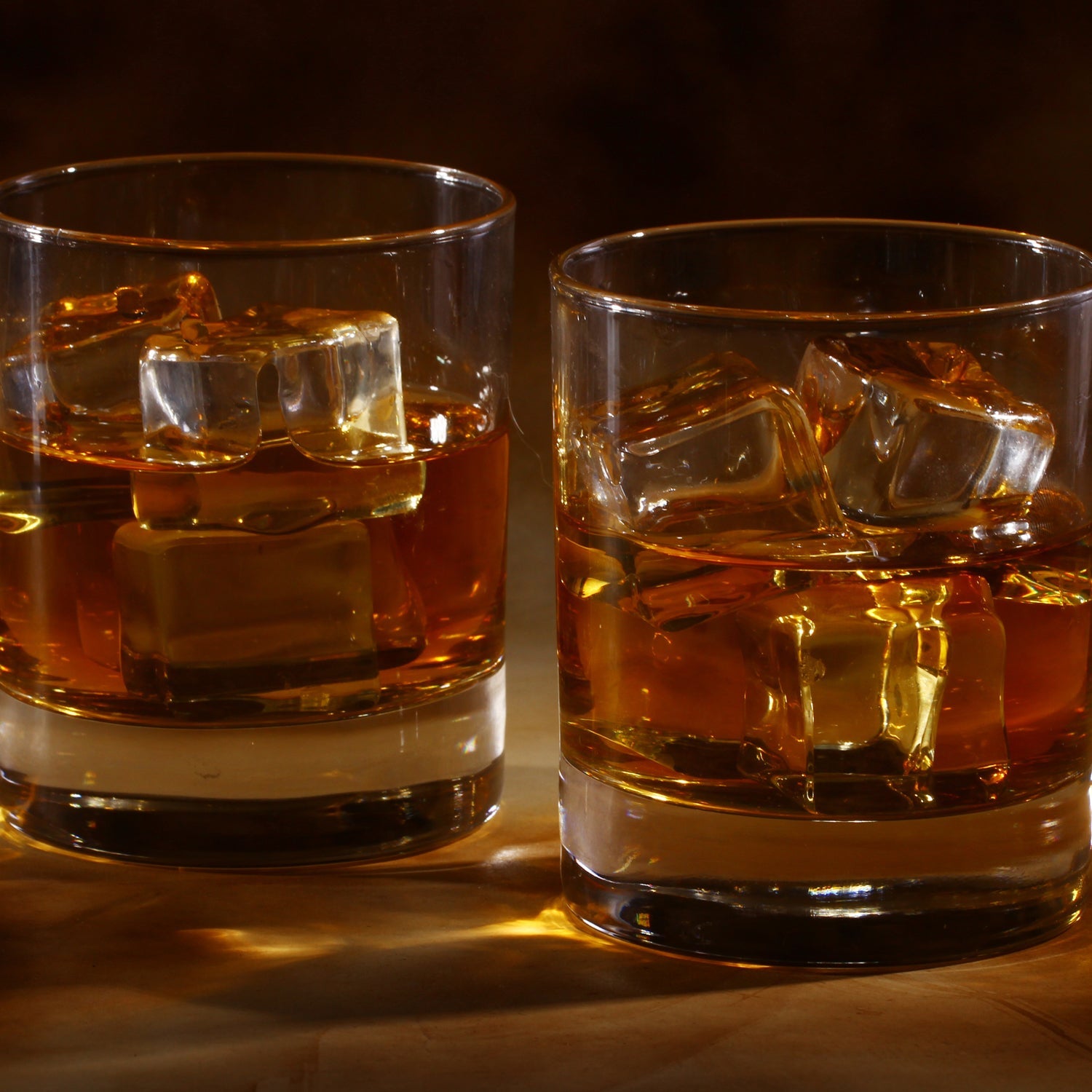 5223 2wine  Glass  Marbal Holder New  Attractive Design For Hotel  Cafes Use Wukusy