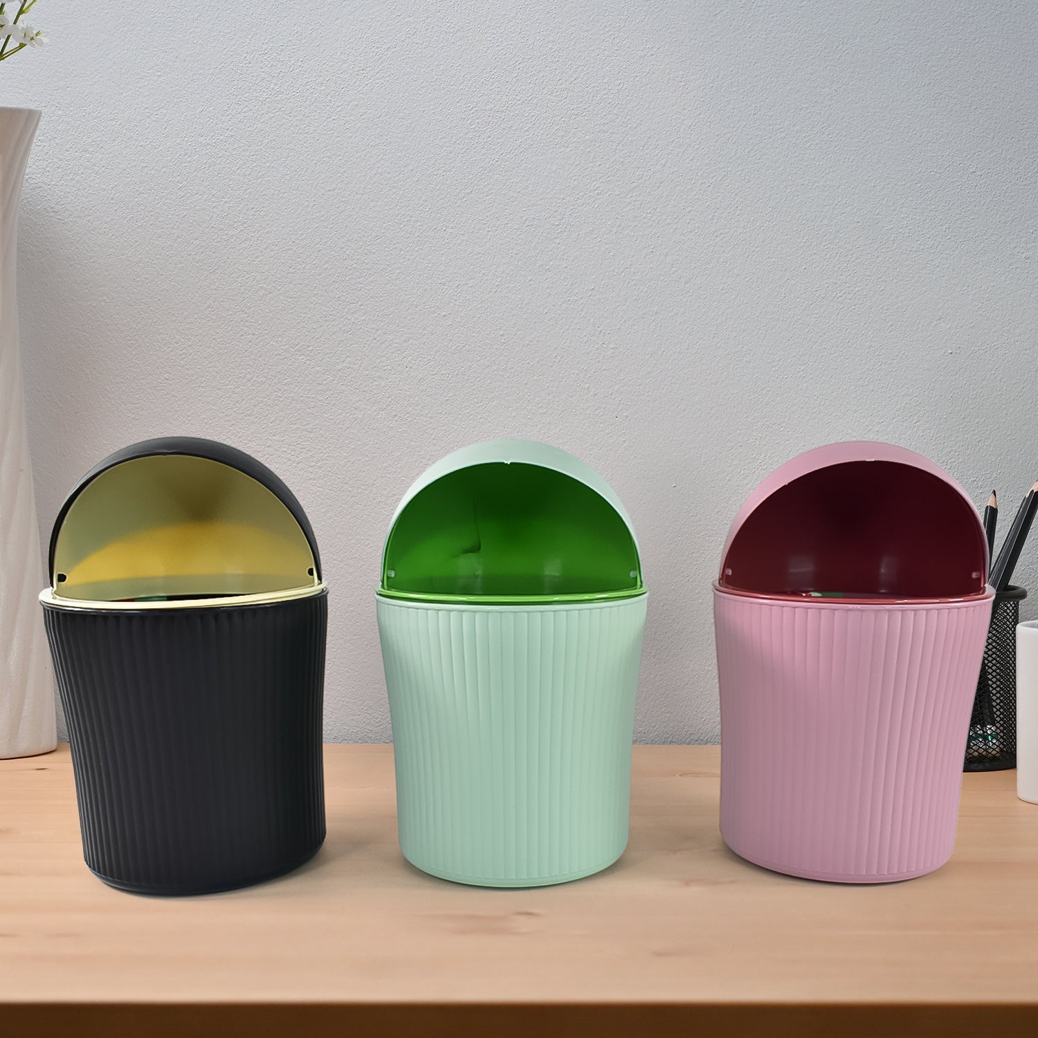 Apex Mini Tabletop Dustbin (1 Pc  1200 Ml  Mix Color) Wukusy