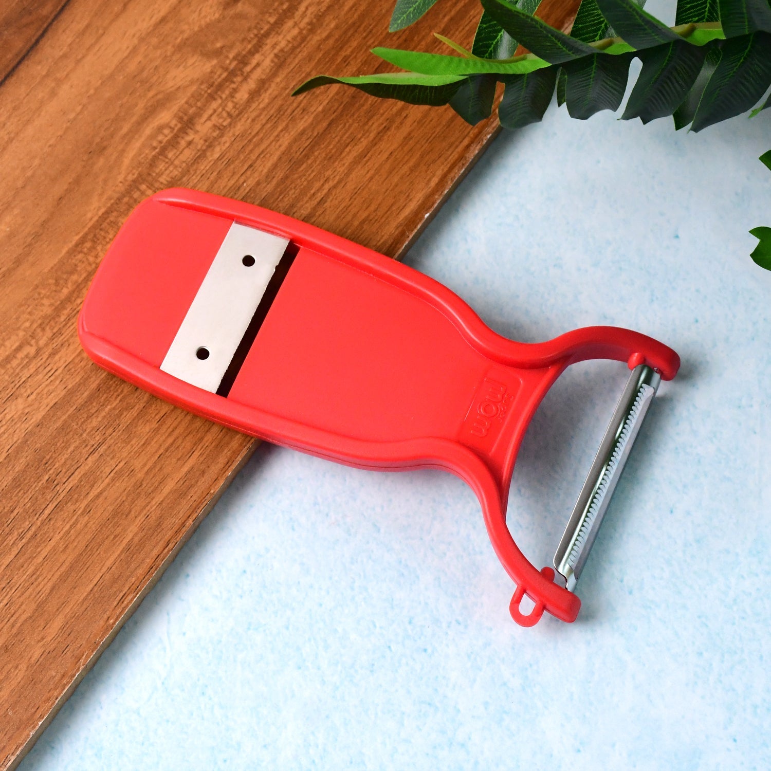 Supermom Swiss 2-in-1 Slicer  Peeler With Ultra Sharp Stainless Steel Blades Wukusy