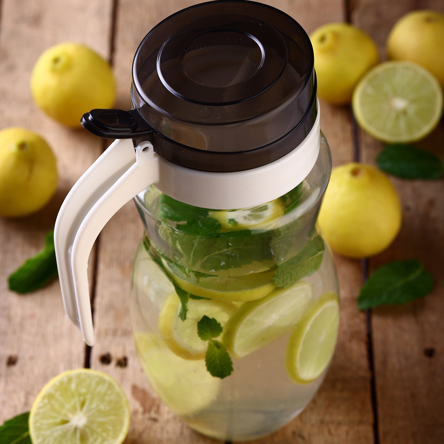 8129 Oil Dispenser Stainless Steel With Small Nozzle 1000ml Wukusy