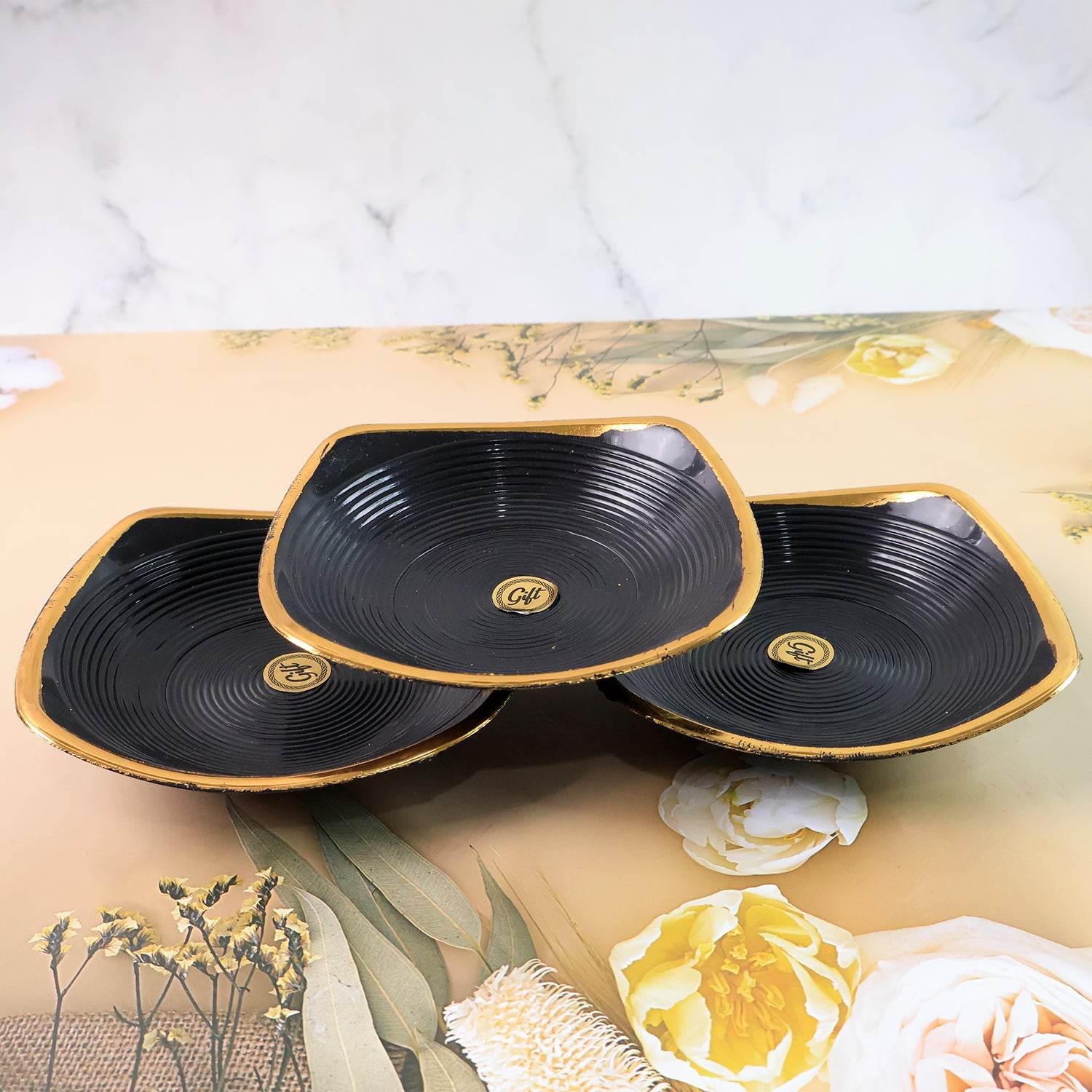 8237 Sweet Buzz Ceramic Tea  Cups  Mug Set With Seashell Shape Serving Bowl Milk Cup Coffee Cup Tea Cup Breakfast Cup Drinking Mug Or Outdoor For Household Gift For Birthday Wedding Party (8 Pcs Set) Wukusy