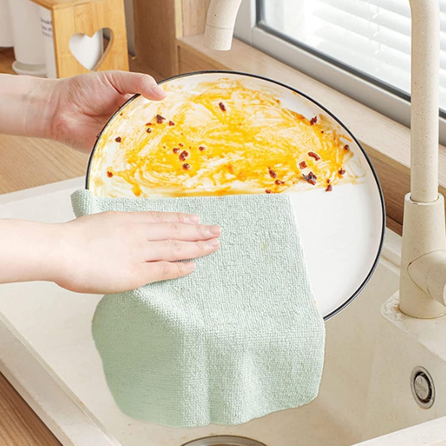 Microfiber Cleaning Cloth With Box Magic Wipe (10 Pcs Set) Wukusy