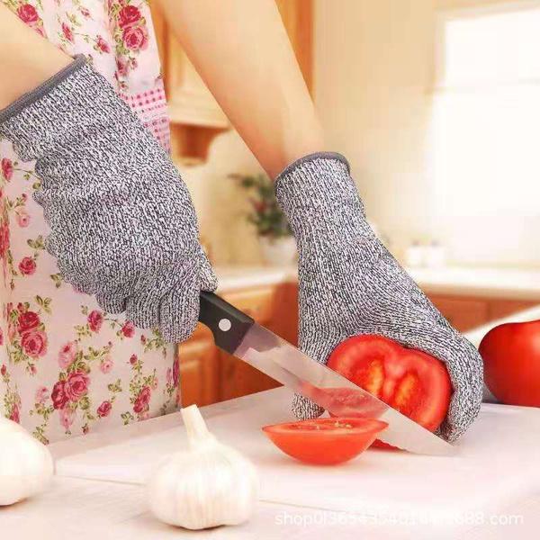 0677 Anti Cutting Resistant Hand Safety Cut-proof Protection Gloves  (Multicolour) Wukusy