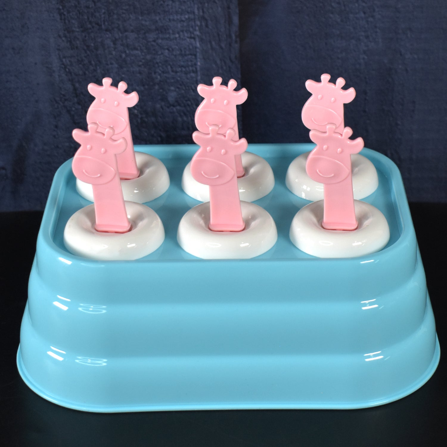 6 Cavity Popsicle Molds Plastic Giraffe Shape Ice Moulds (1 Pc) Wukusy