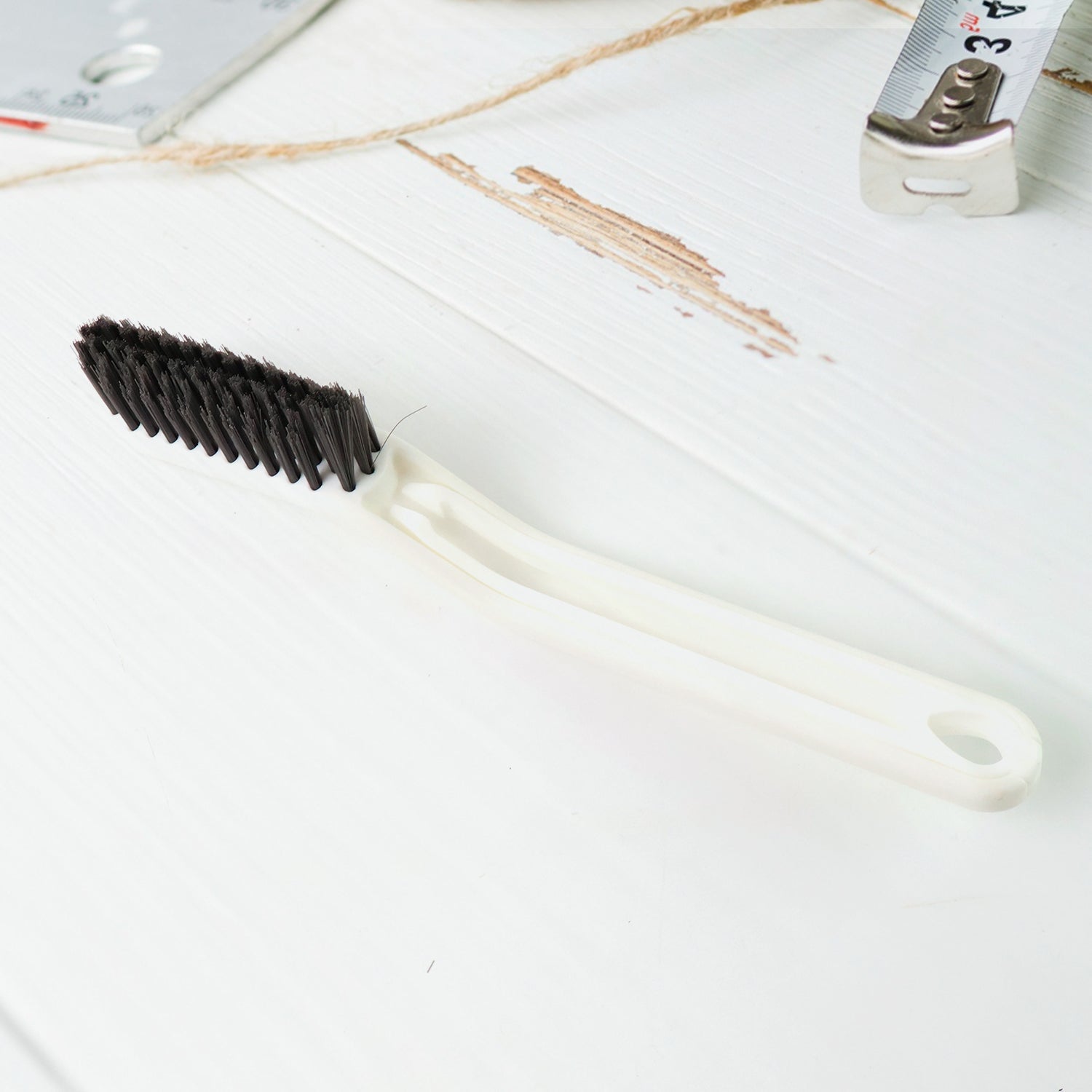 Multifunctional Floor Gap Brush 2 In 1 Cleaning Brush (1 Pc) Wukusy