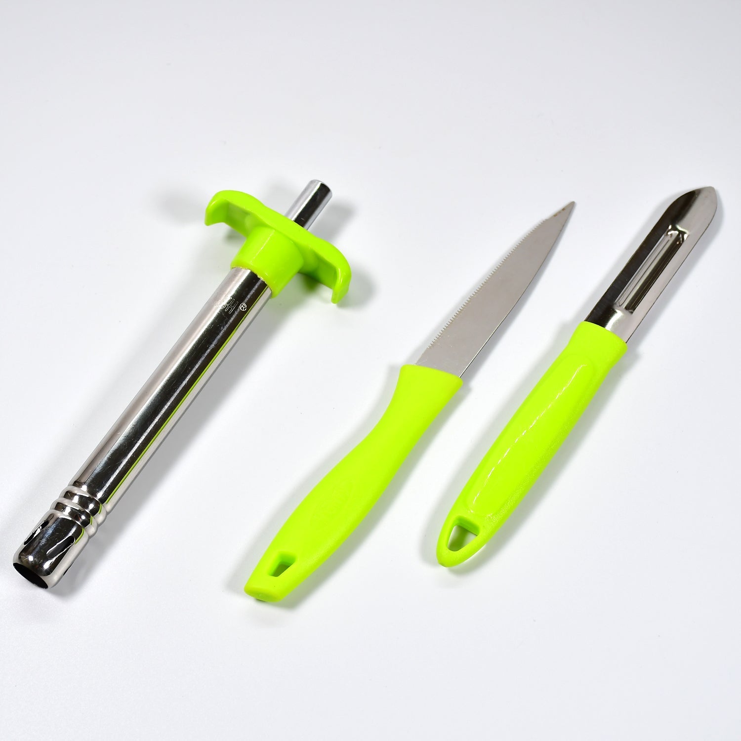 8135 Ganesh 3pc Lighter Cum Knife And Peeler. Wukusy