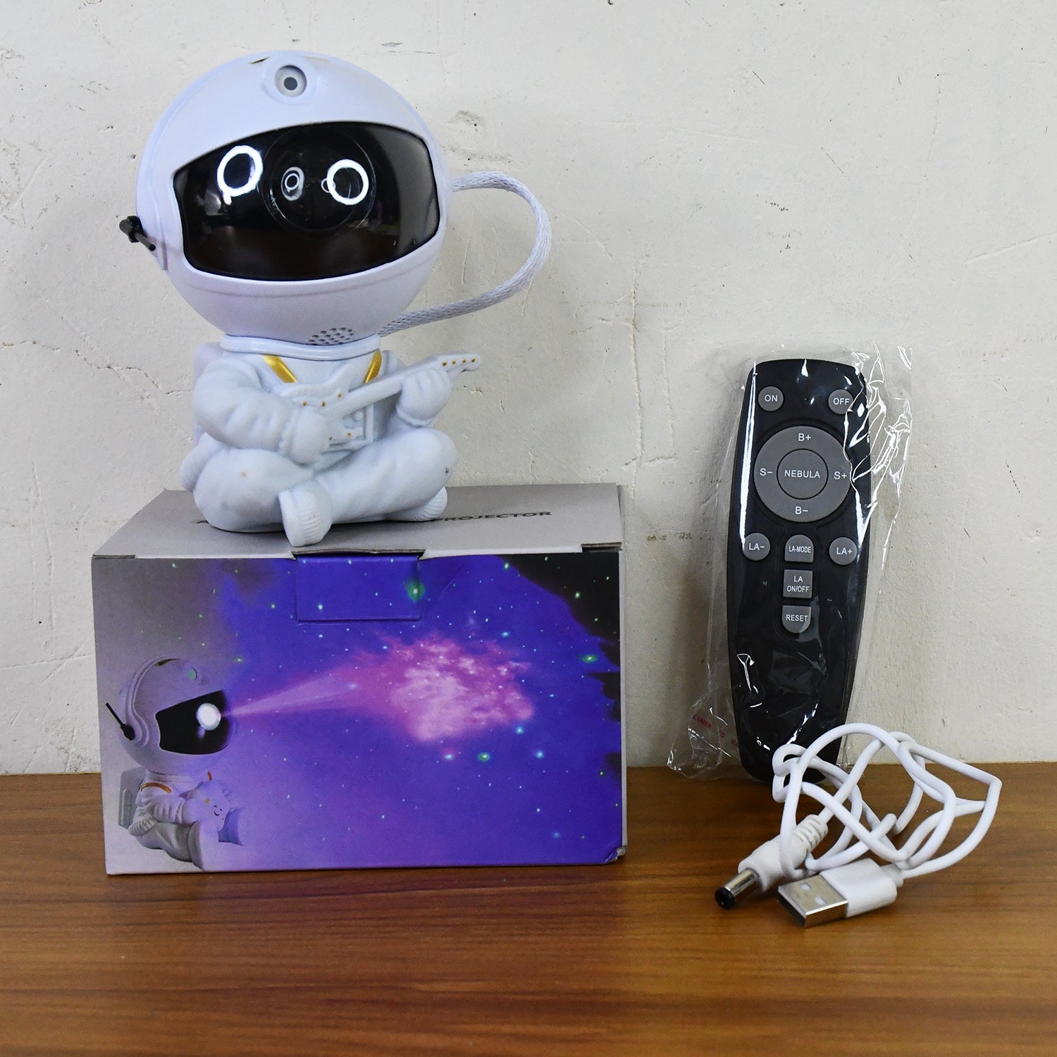 Astronaut Film Projector Night Light  360° Rotating Galaxy Star Nebula Lamp with 12 Patterns & Adjustable Brightness | Kids Bedroom, Party & Home Décor | #Astronaut projector, #galaxy projector lamp Wukusy