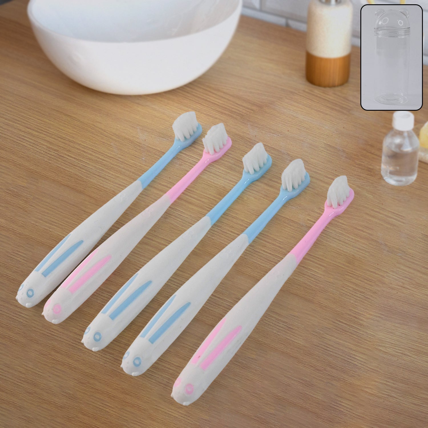 Multipurpose Travel-friendly Toothbrush Holder With 4 Soft Bristle Toothbrushes Wukusy