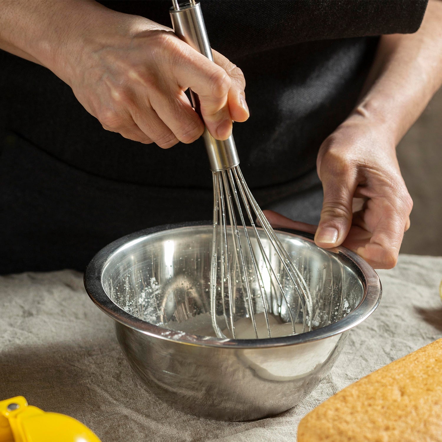 Supermom Premium Stainless Steel Wire Whisk (1 Pc) Wukusy