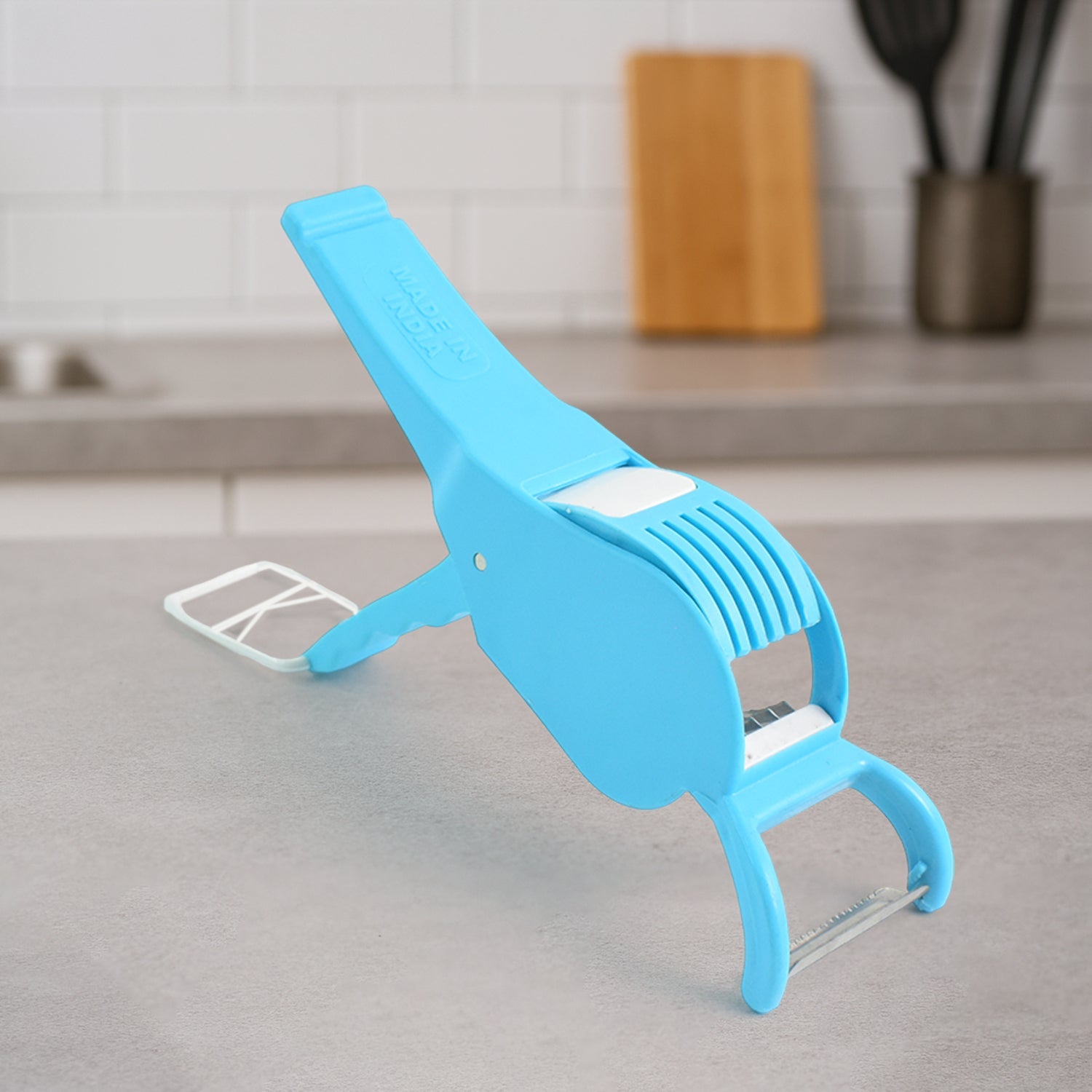 2-in-1 Multipurpose Handheld Vegetable Cutter Wukusy