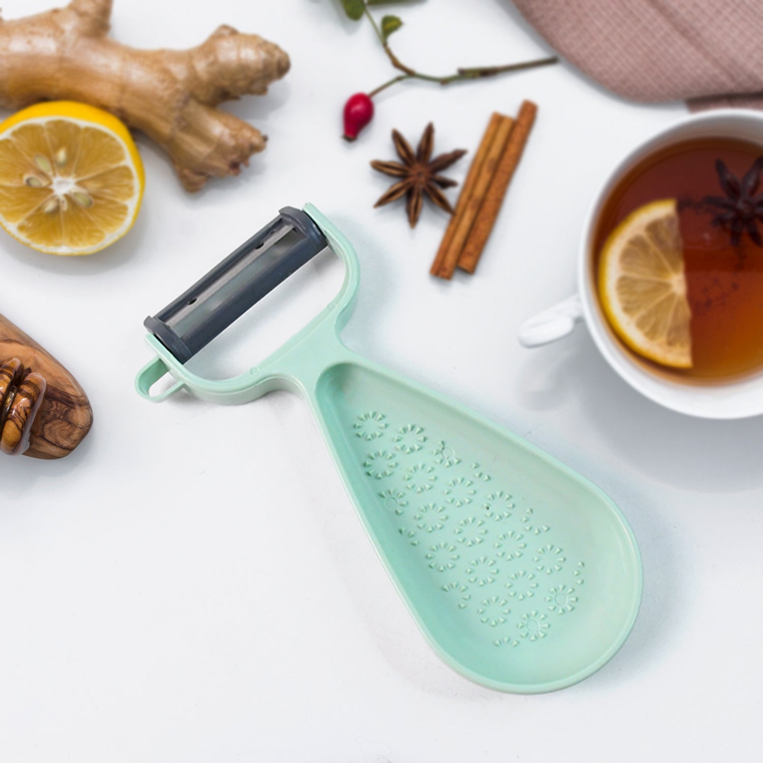 Apex Multipurpose Ginger Peeler With Stainless Steel Dual Blade Wukusy