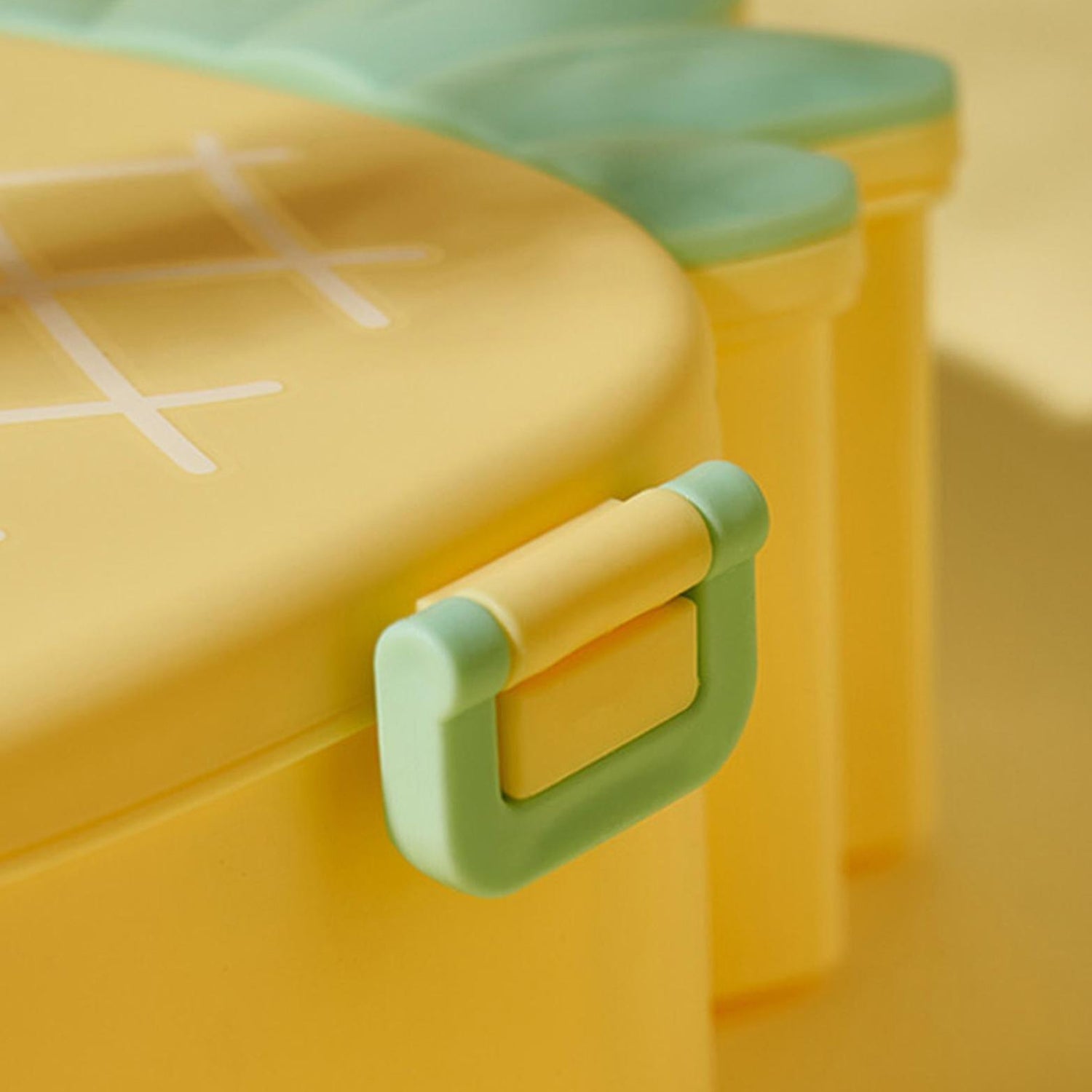 5750 Kids Lunch Box Cute Pineapple Shaped Bento Box With Fork Spoon Snack Candy Container Microwave Portable Office Lunch Box (1 Pc  With Spoon  Fork) Wukusy