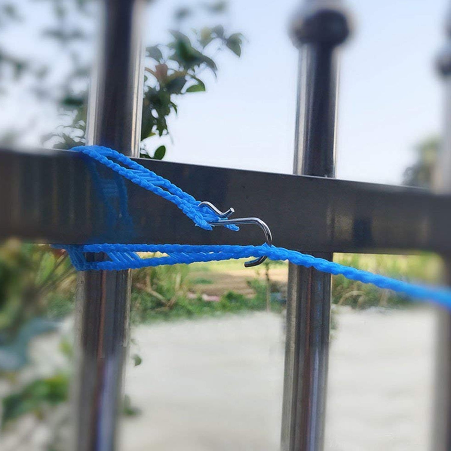 8861 3 Meters Windprood Anti-slip Clothes Washing Line Drying Nylon Rope With Hooks Durable Camping Clothesline Portable Clothes Drying Line Indoor Outdoor Laundry Storage For Travel Home Use (3 Mtr.) Wukusy