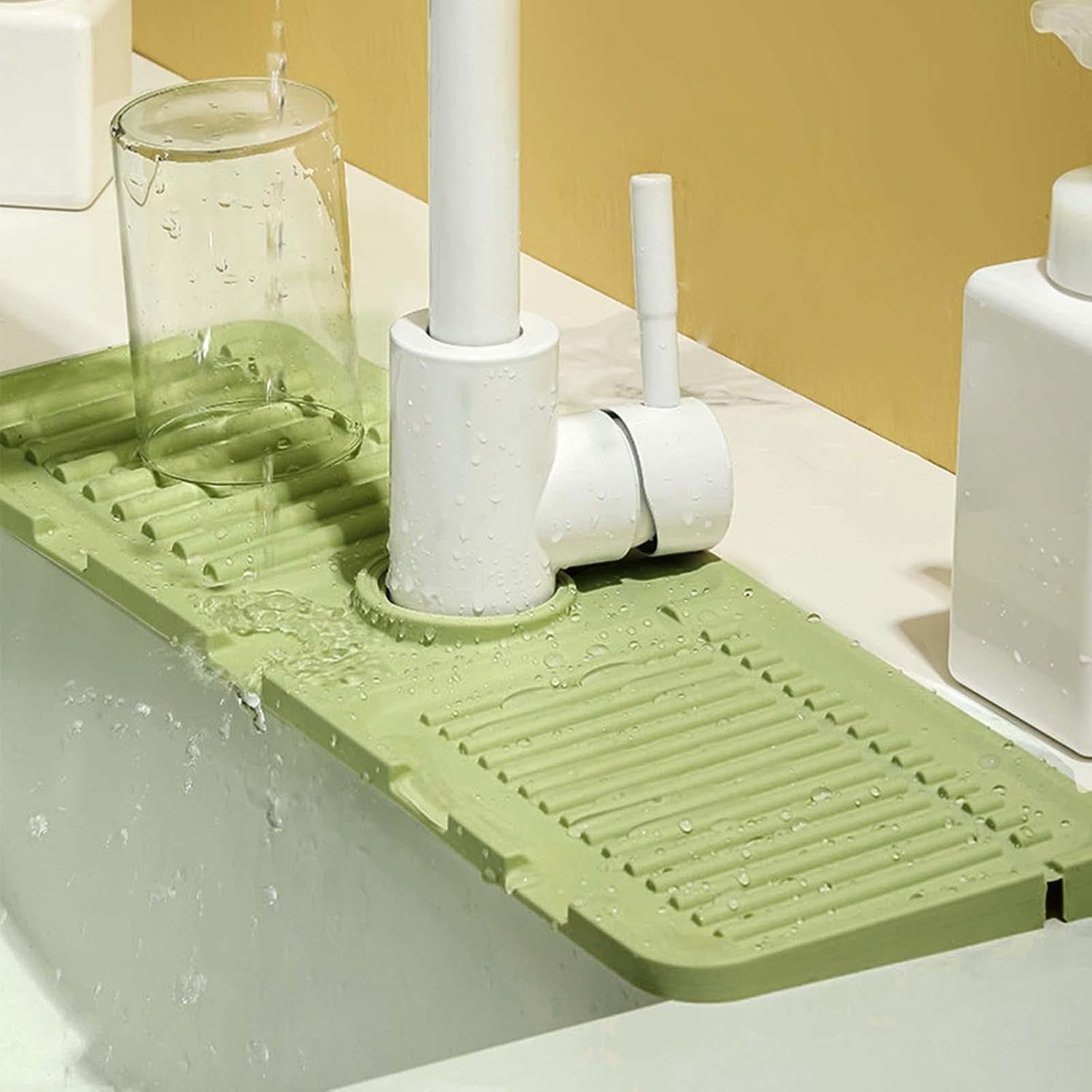 4914 Silicone Sink Faucet Pad Drip Protector Splash Countertop Rubber Drying Mat Sink Splash Guard For Kitchen Bathroom Bar. Wukusy