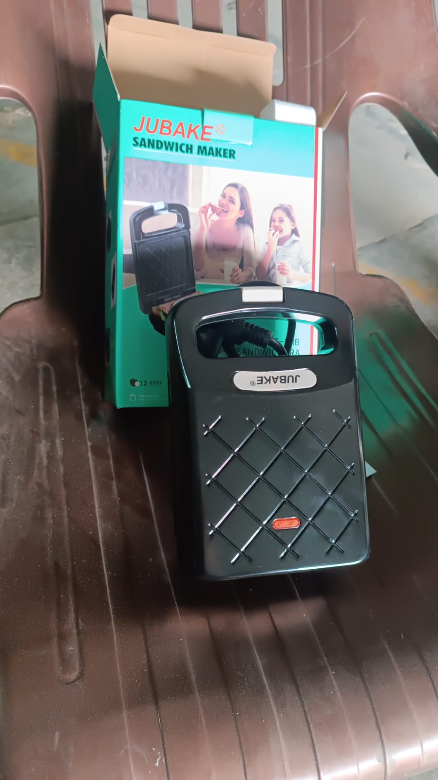 Sandwich Maker Makes Sandwich Non-stick Plates (1 Pc  500w) Wukusy