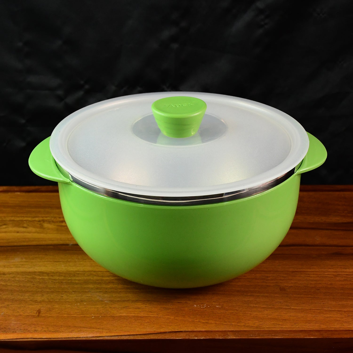 Apex 2200ml Microwave-safe Plastic Serving Bowl With Lid (1 Pc) Wukusy