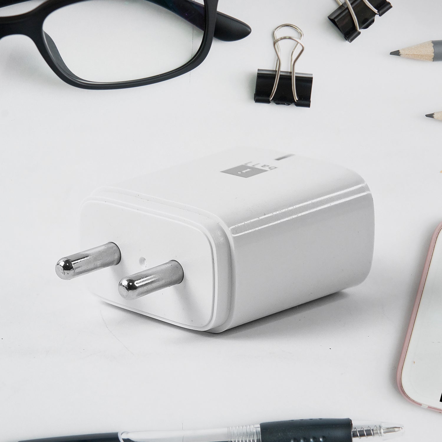 Iball Dual Usb Wall Charger 5v3.1a  High-speed Dual Port Fast Charging Adapte (1 Pc) Wukusy