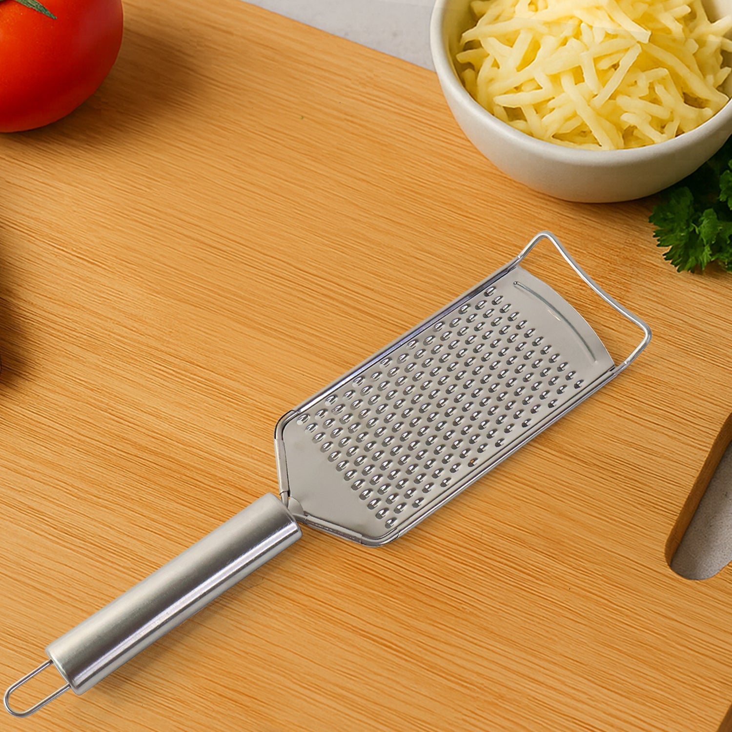 Supermom Supermom Stainless Steel Carrot Grater (1 Pc) Wukusy