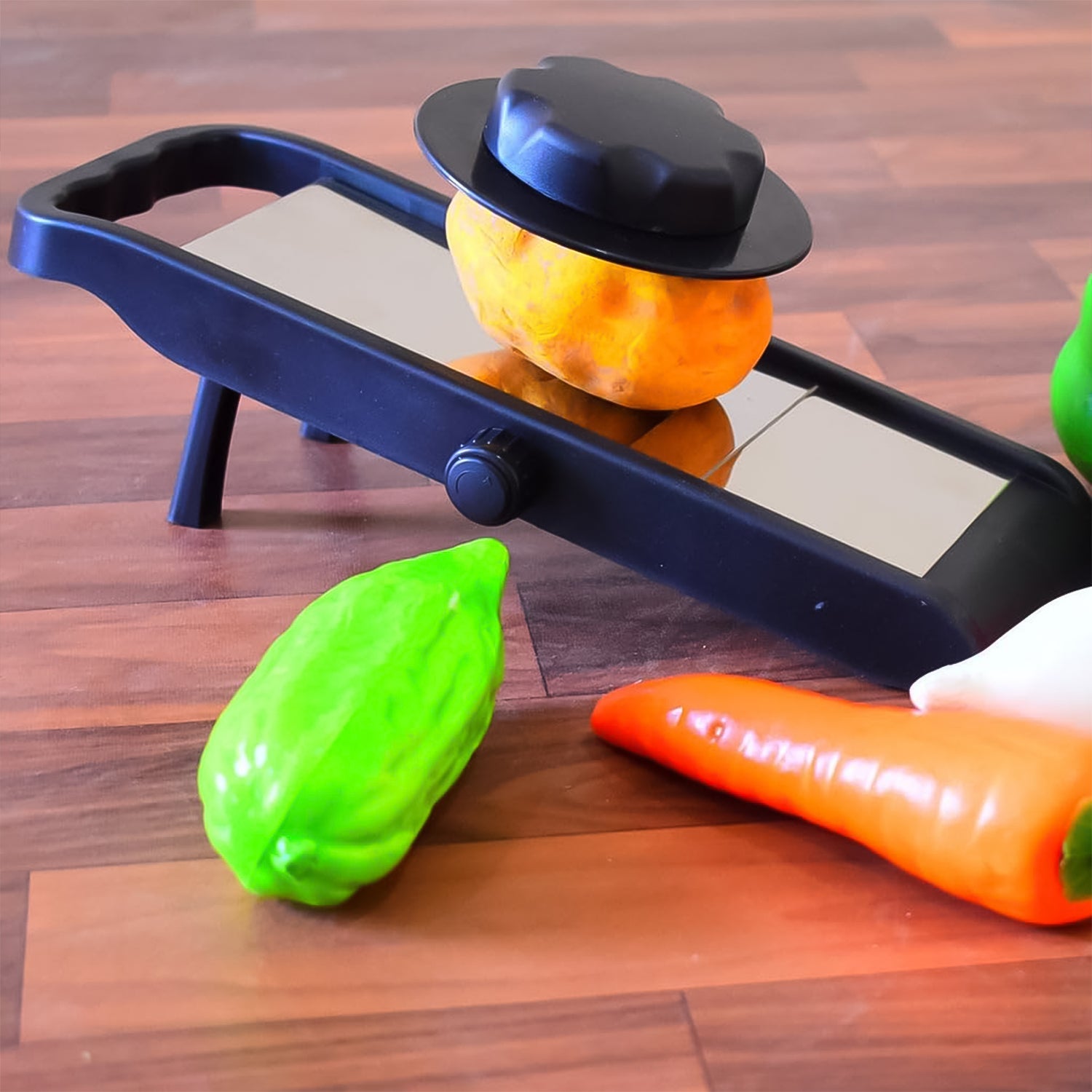 Adjustable Slicer Stainless Steel And Plastic Premium Multipurpose Potato  Onion Slicer And Grater (1 Pc) Wukusy