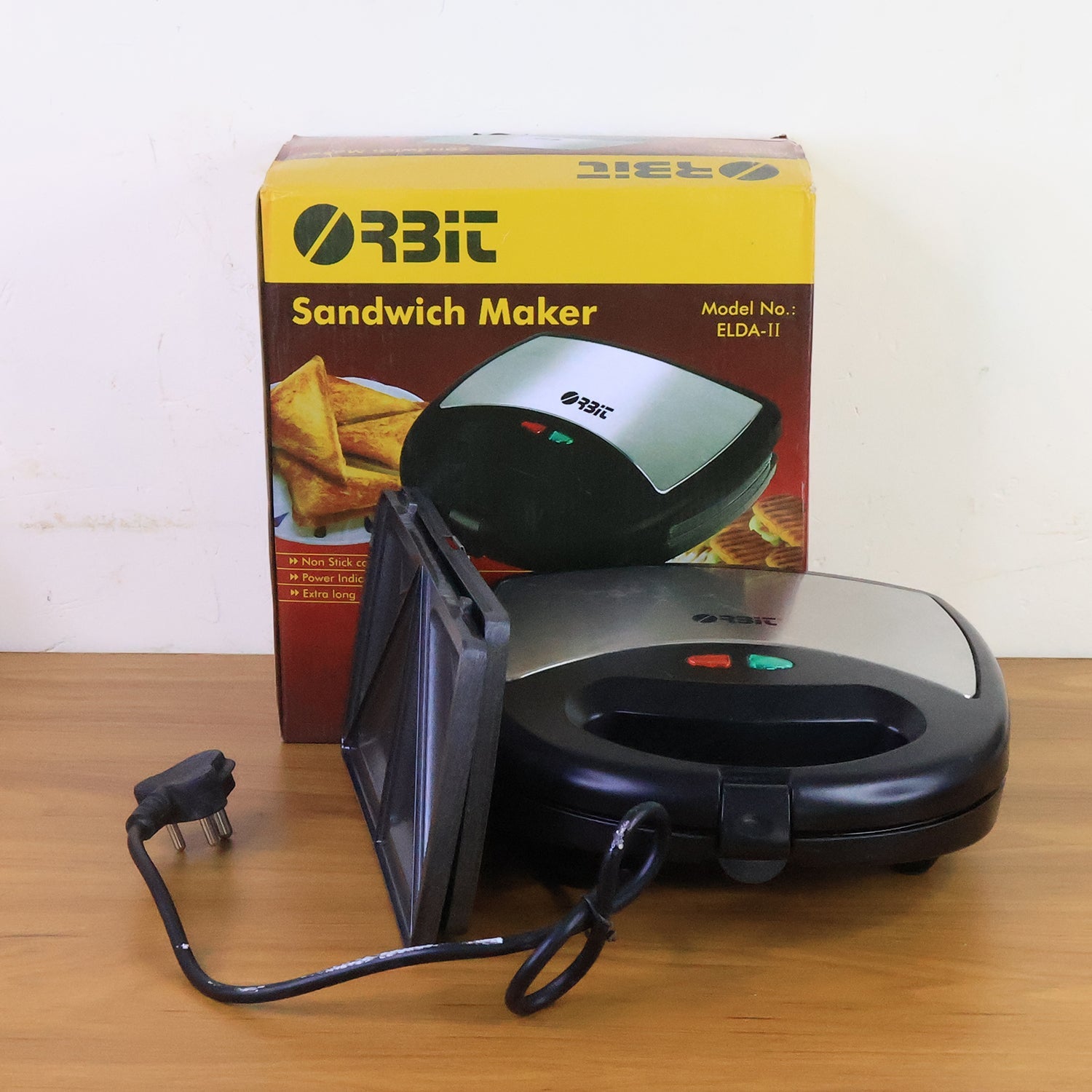 Orbit Sandwich Maker With Interchangeable Plates (800w  1 Pc) Wukusy