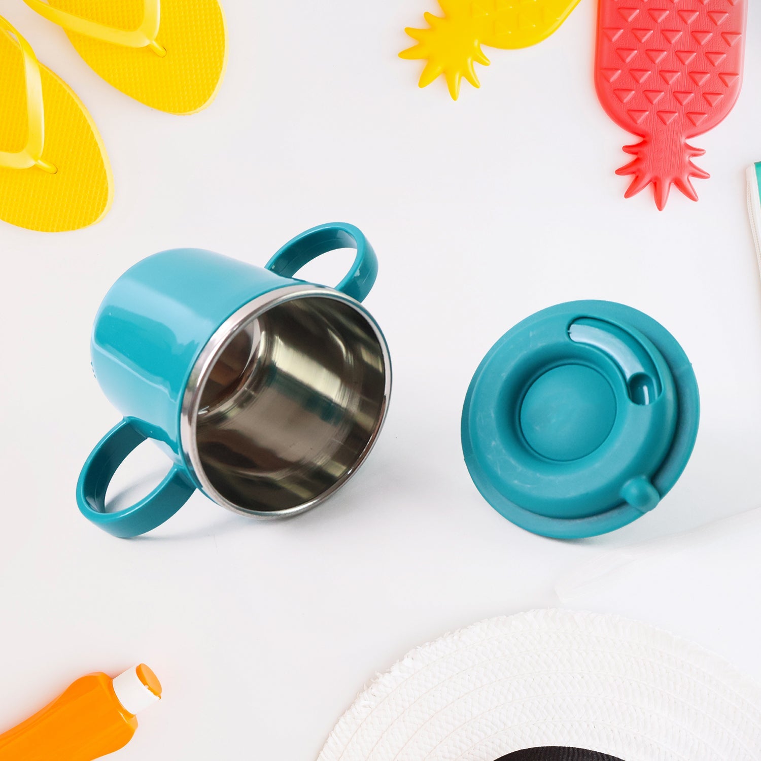 Kids Sporty Sipper Mug With Straw And Dual Handles Approx 300ml (1 Pc) Wukusy