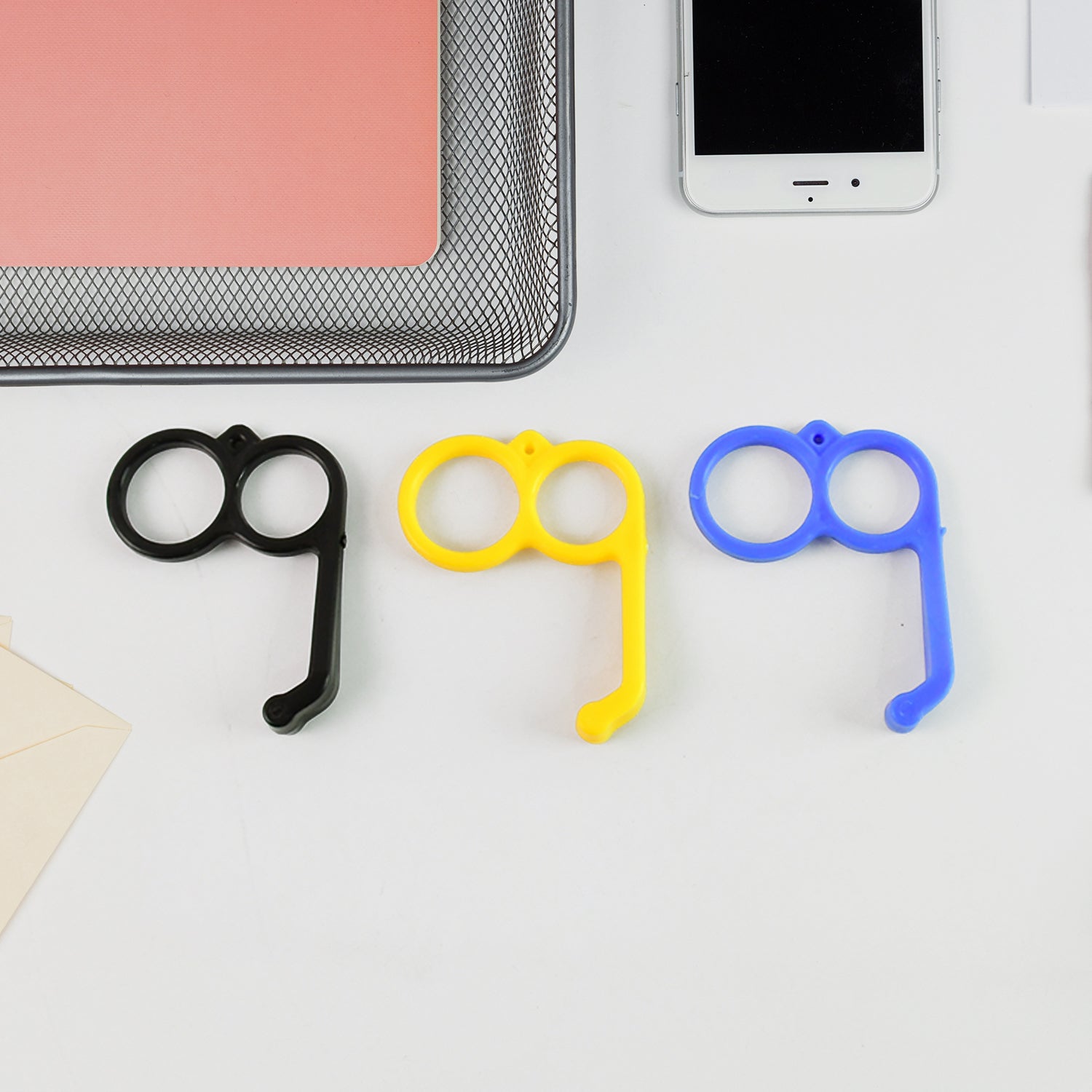 Plastic Hand Mobile Stand (Mix Color  1 Pc) Wukusy