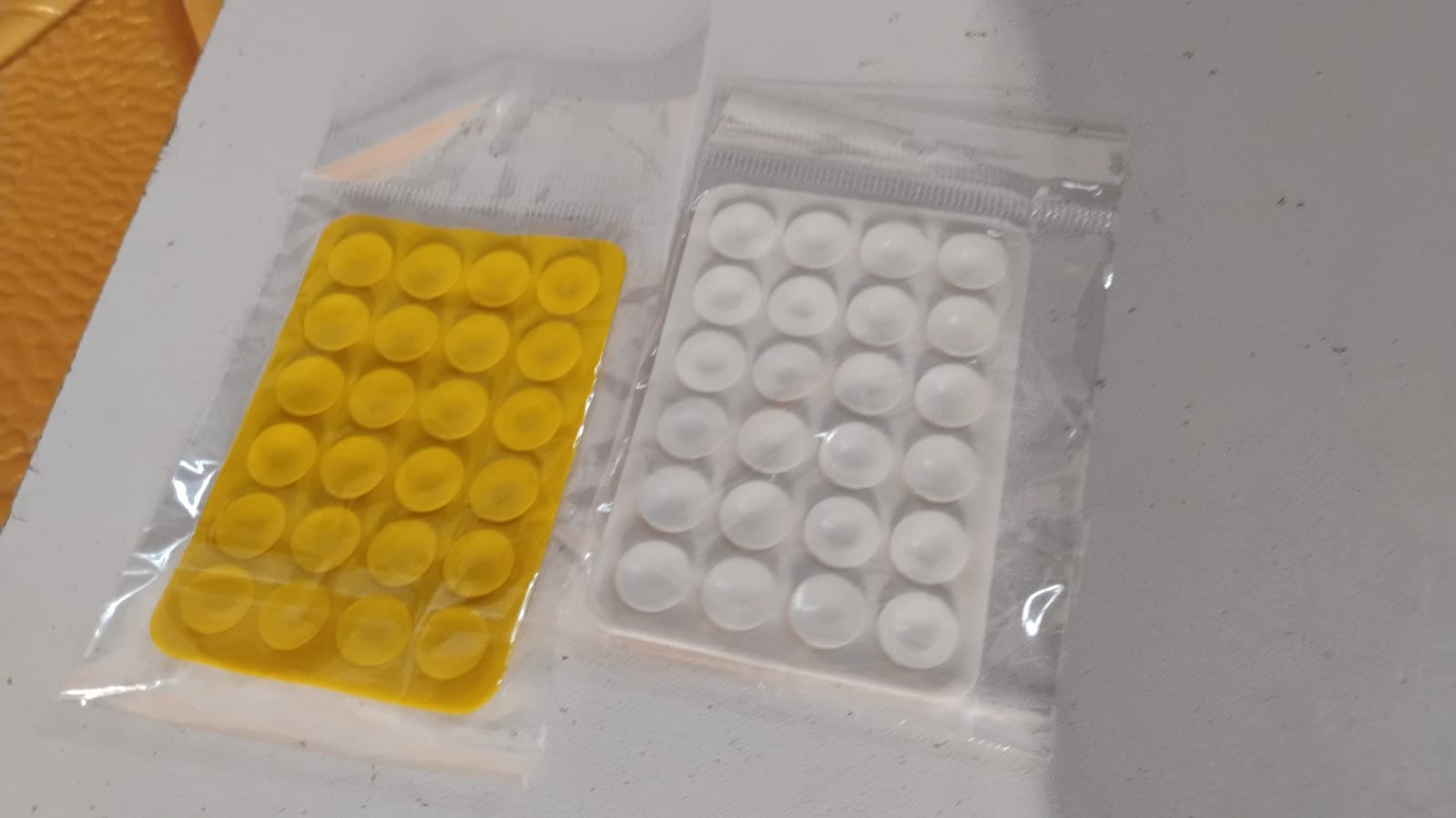 Suction Phone Case  Holder Mount (1 Pc  Mix Color) Wukusy