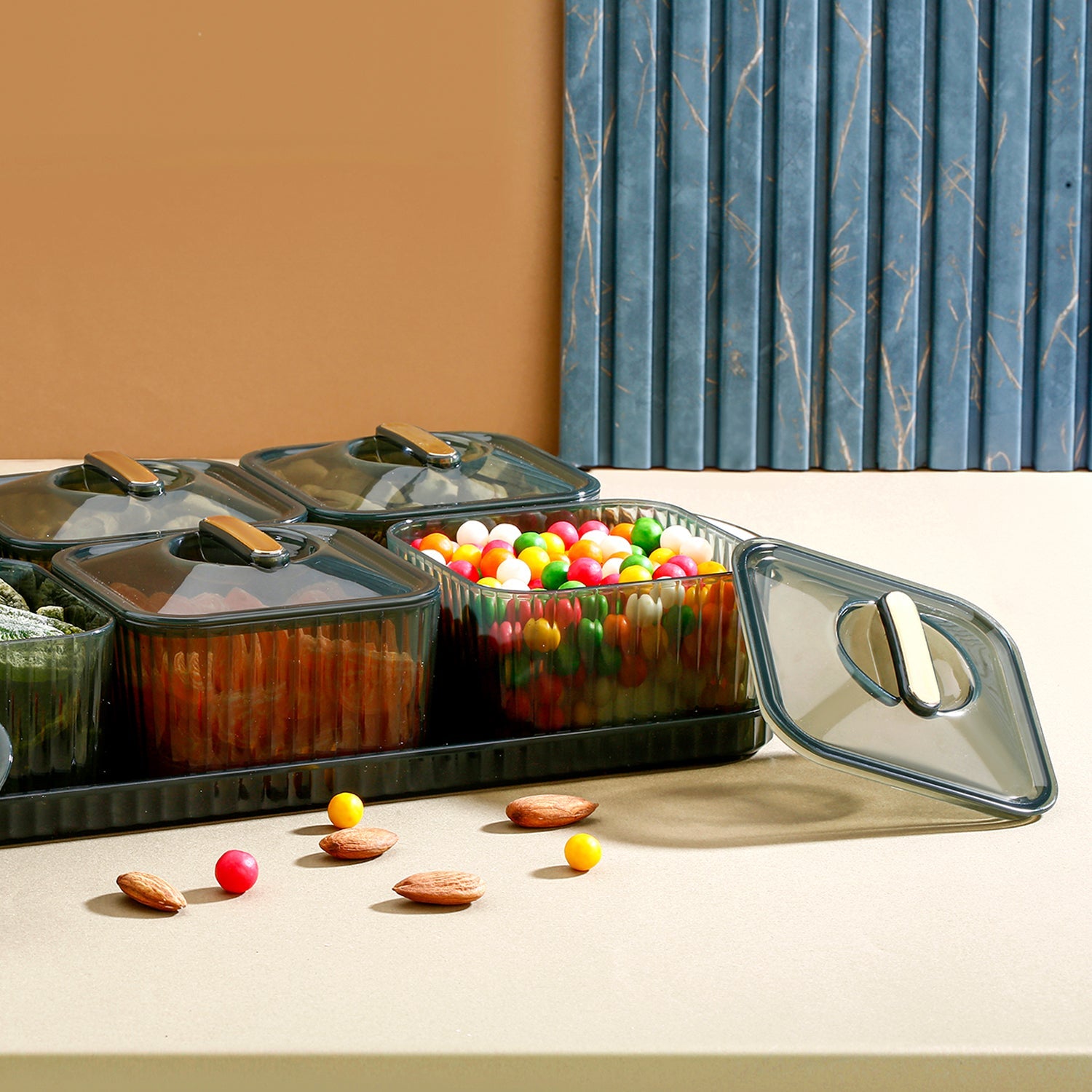 Liger Multipurpose Transparent Spice Jar Set With Tray And Lids 400ml Approx (6 Pc) Wukusy